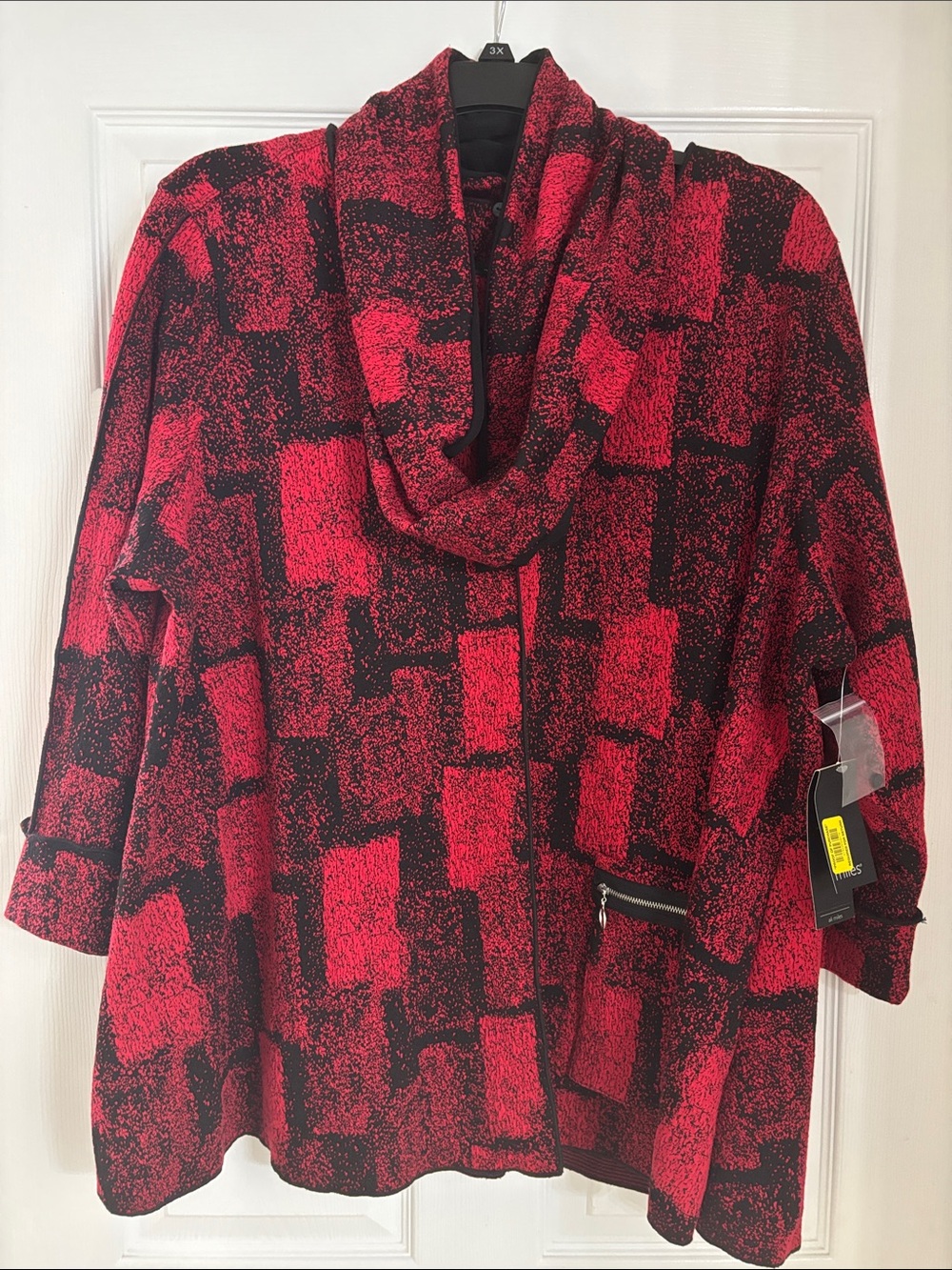Ali Miles Woman's 3X Red & Black Women's Top with removable cowl neck 3/4 sleeve